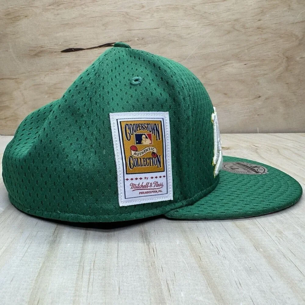 NEW Oakland Athletics Mitchell Ness Liberty Fitted Hat Cap Mesh Green sz 7 3/4